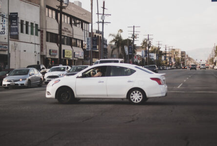 Bronx, NY - Injuries in Crash at Patterson Ave & White Plains Rd