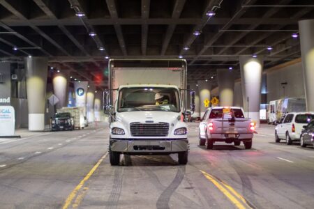 Brooklyn, NY – Three Injured in Semi-Truck and SUV Collision on BQE